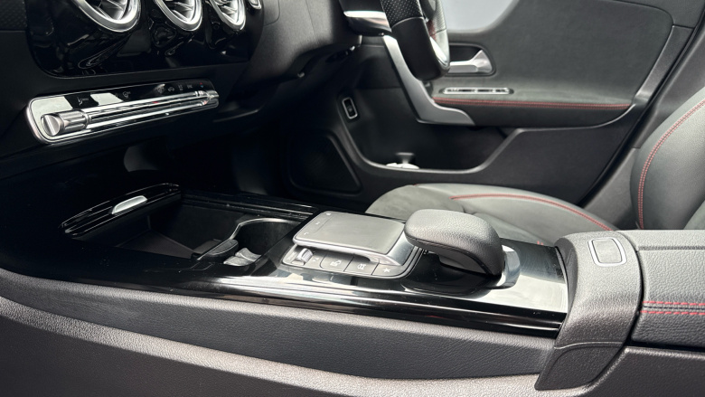 Mercedes-Benz CLA 220d AMG Line Premium 4dr Tip Auto Diesel Saloon